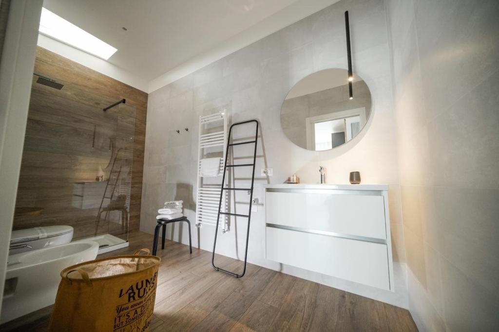 Run House 07 Rooms & Apartments Cassano delle Murge Exterior photo