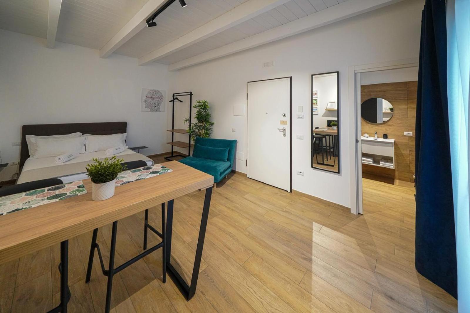 Run House 07 Rooms & Apartments Cassano delle Murge Exterior photo